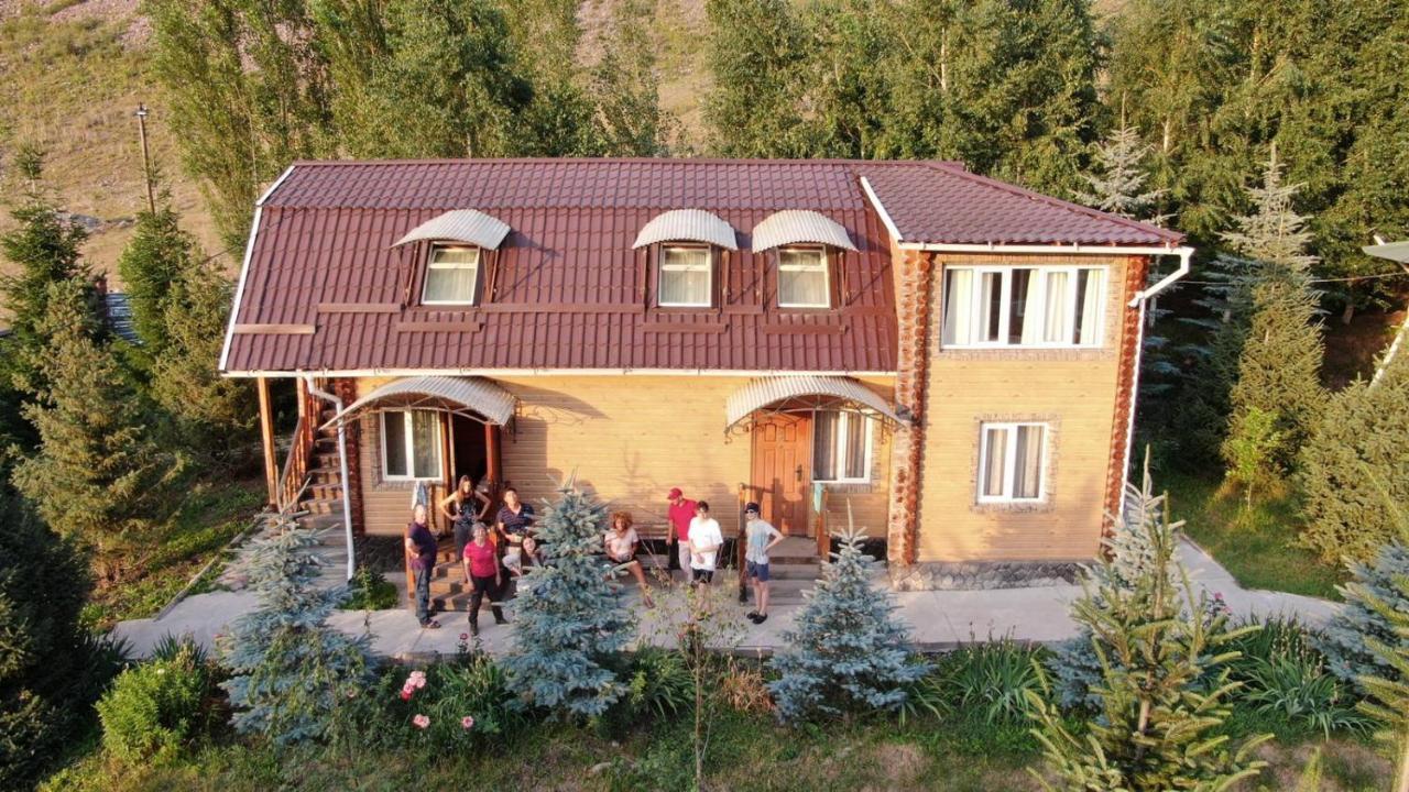 Гостевой Дом Коль-Тор Kegeti Esterno foto