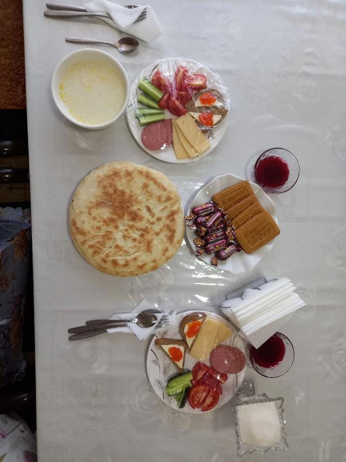 Гостевой Дом Коль-Тор Kegeti Esterno foto